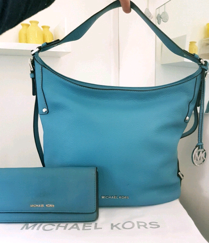 michael kors anita shoulder bag